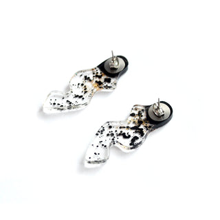 Black and Gold Glitter Ombre Squiggle Stud Earrings