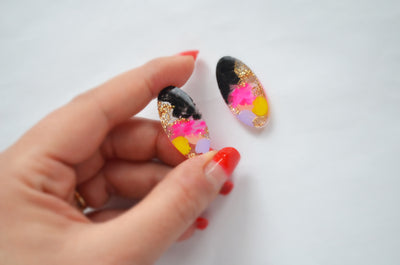 Pink and Black Oval Resin Stud Earrings